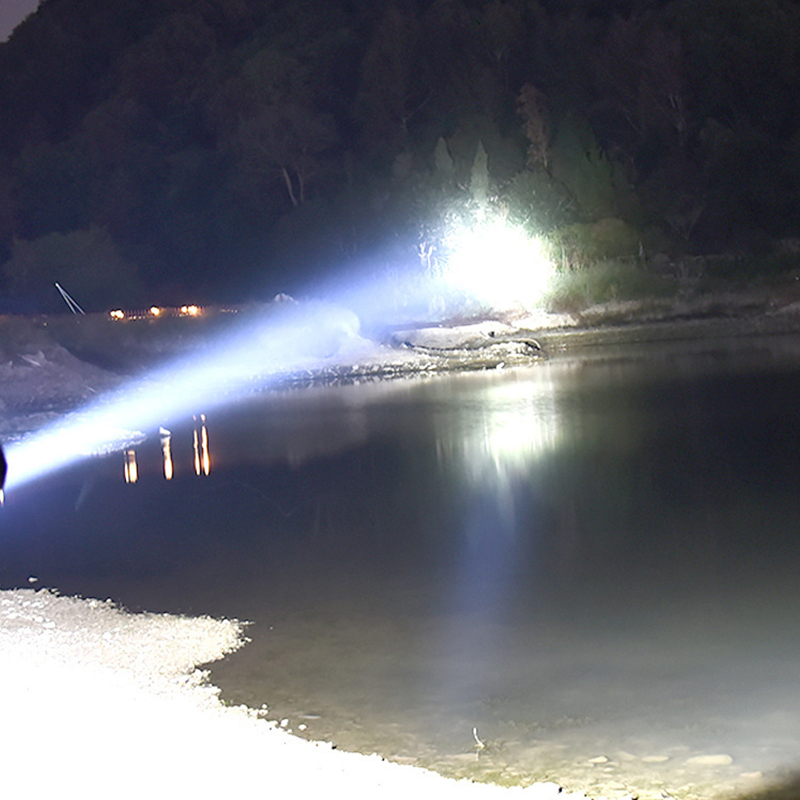 SST40 LED Flashlight Type-C US - Edc (Every Day Carry review and price
