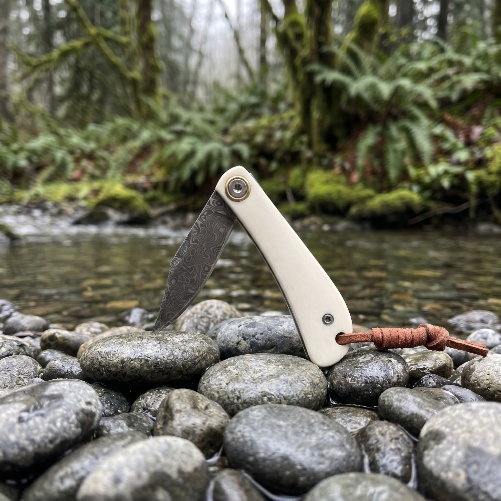 Outdoor Folding Knife Bull Bon - Edc Concealed Carry Knife review and price